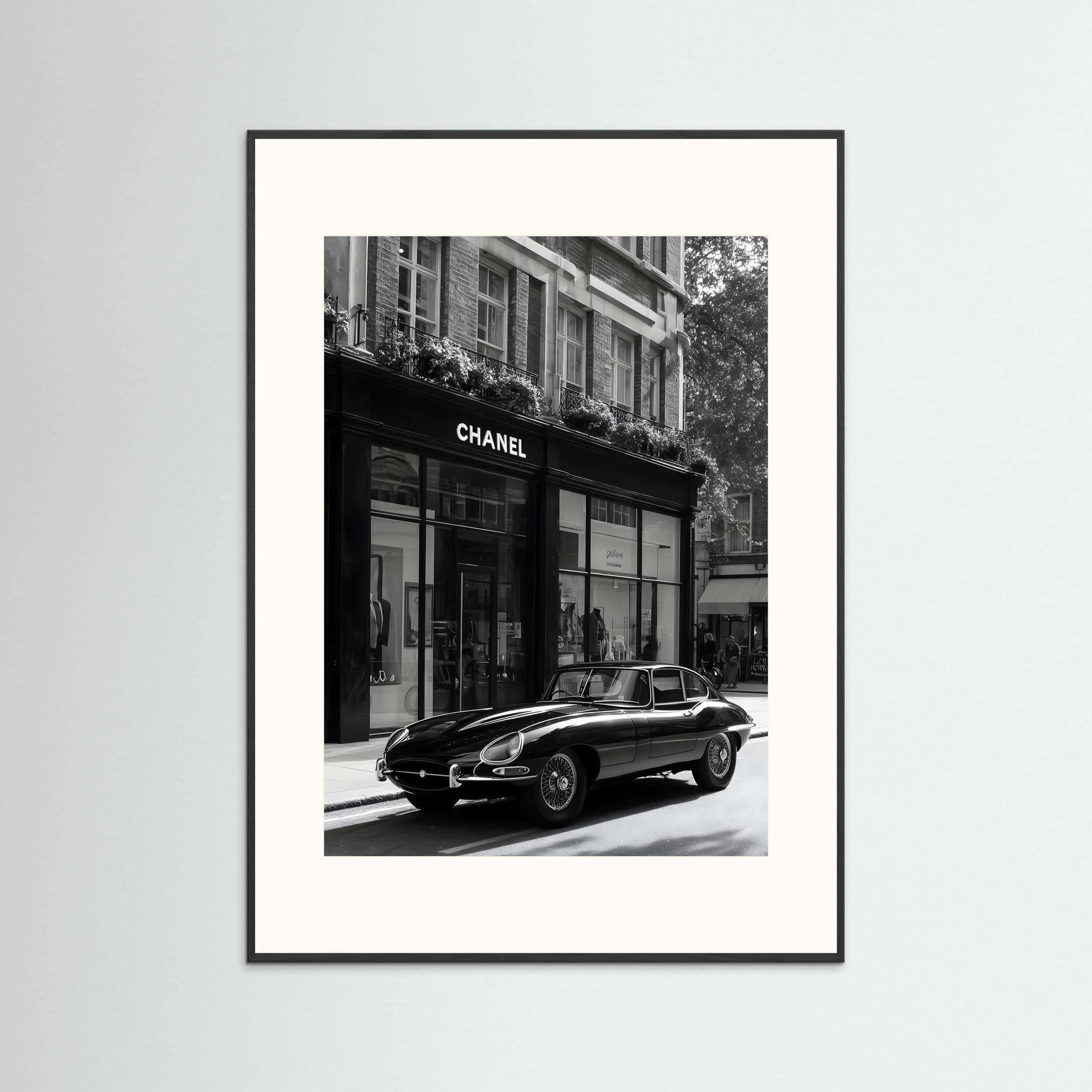 Parisian Noir | Classic Elegance & Luxury Street Photography Print