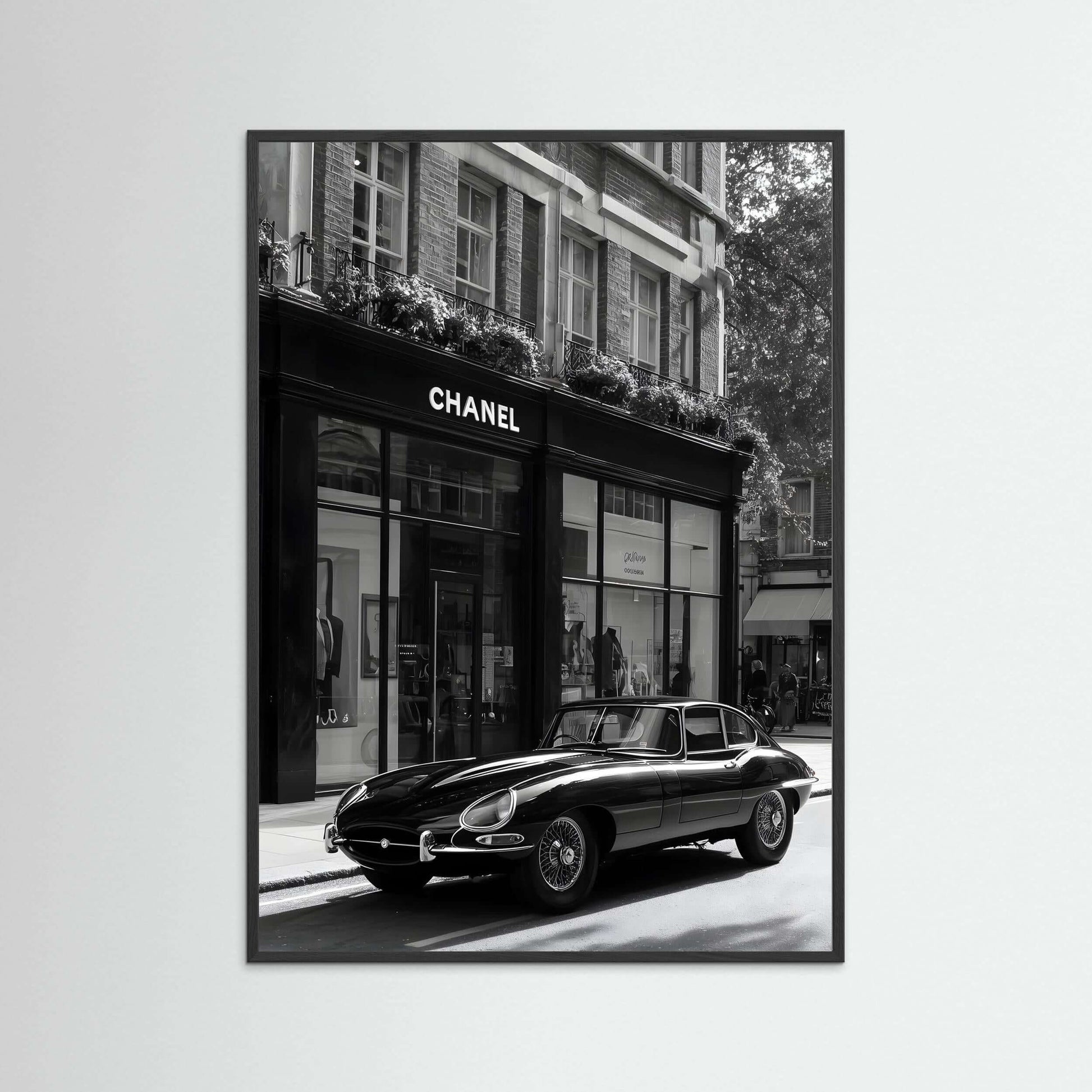 Parisian Noir | Classic Elegance & Luxury Street Photography Print