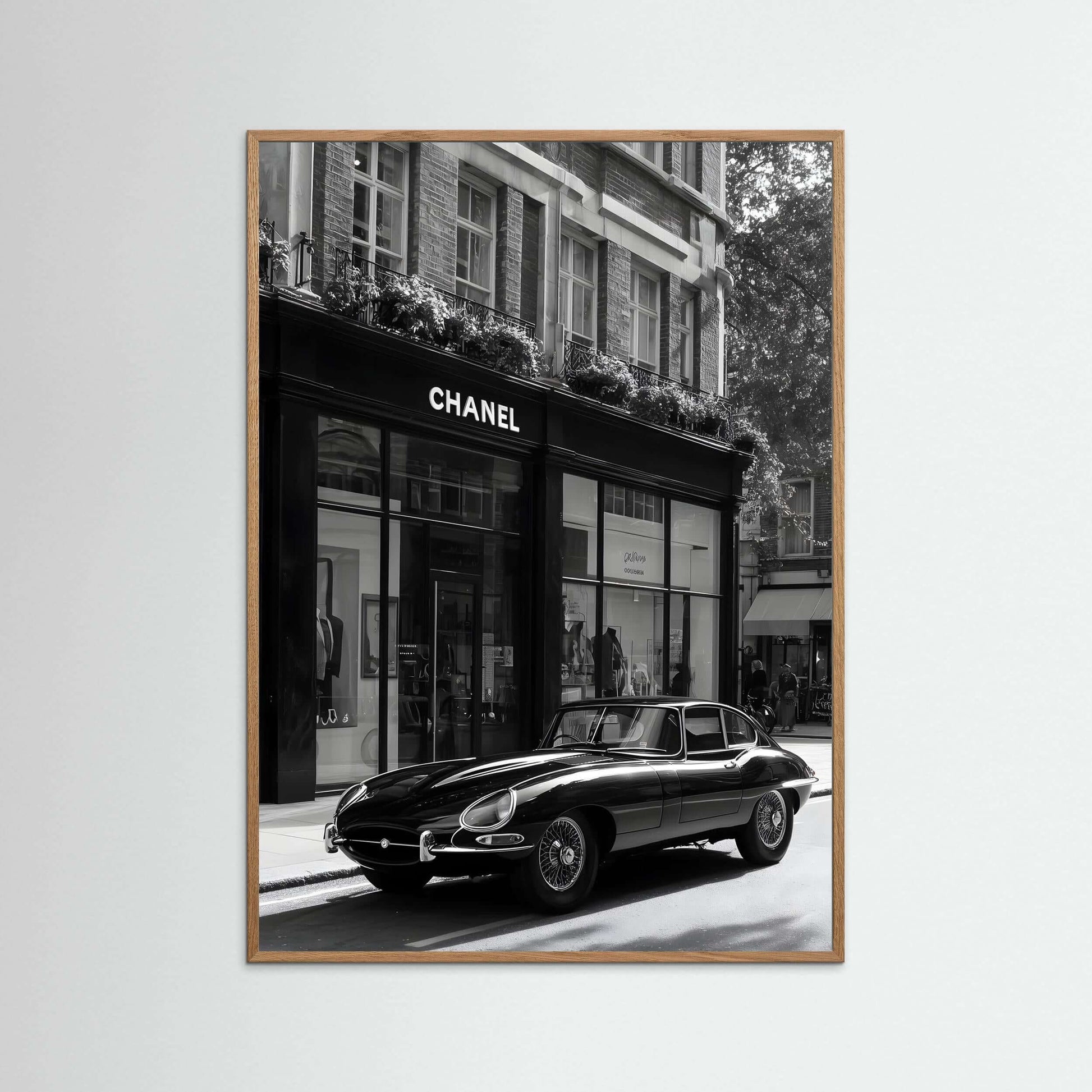 Parisian Noir | Classic Elegance & Luxury Street Photography Print